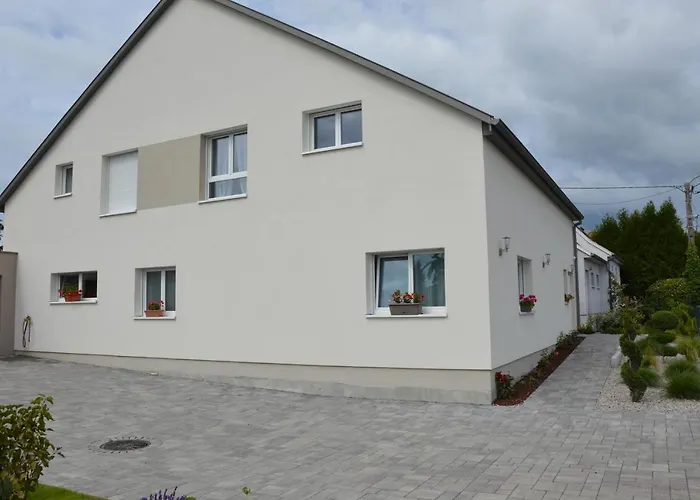 Du Neuland 아파트